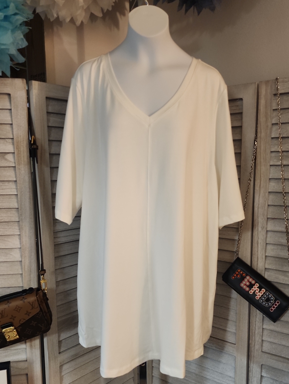 D& Co. Essentials Brand Top